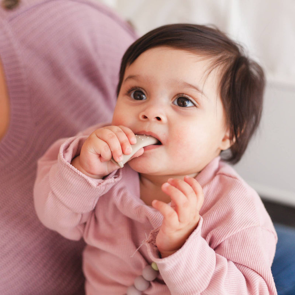 Infant Oral Care Finger Brush (0+ Months)